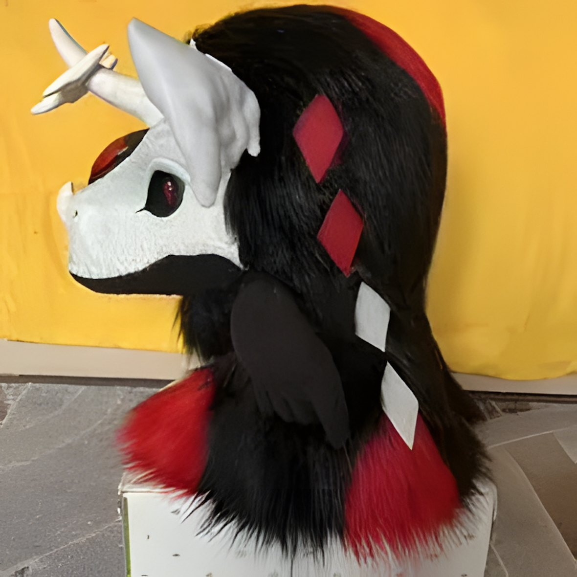 Fursuit raptor mask (3)