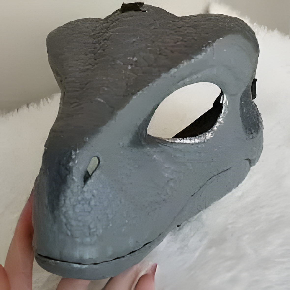 Fursuit raptor mask (7)